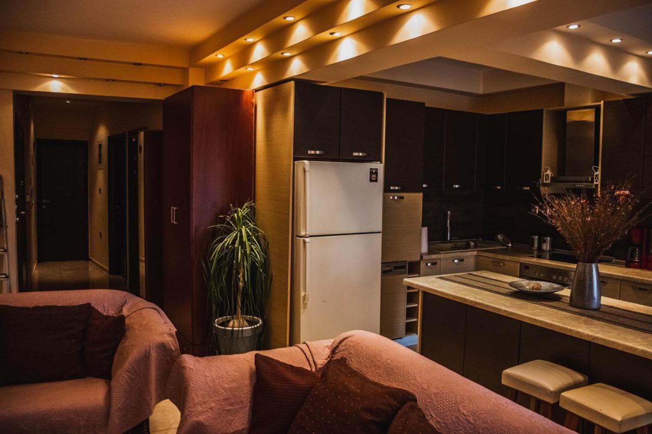 Bojana' S Luxury House Lägenhet Larissa Exteriör bild